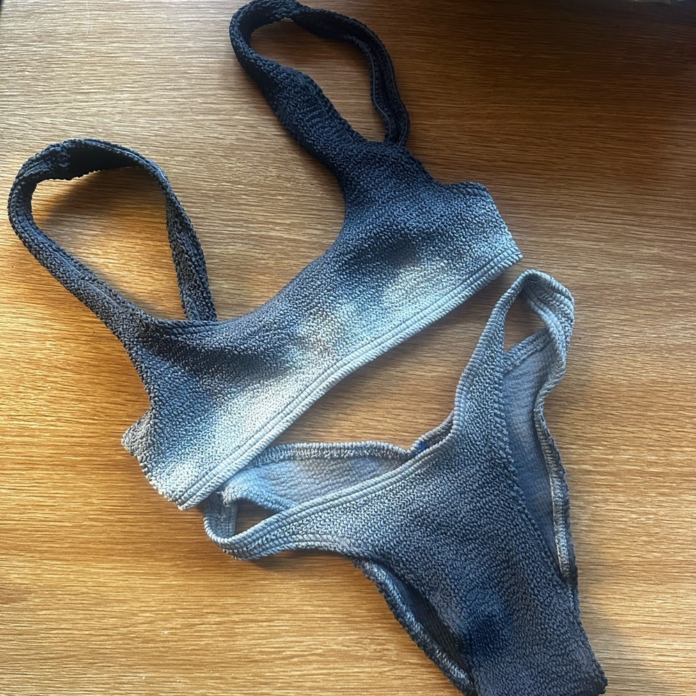 bond-eye Black Textured bikini set